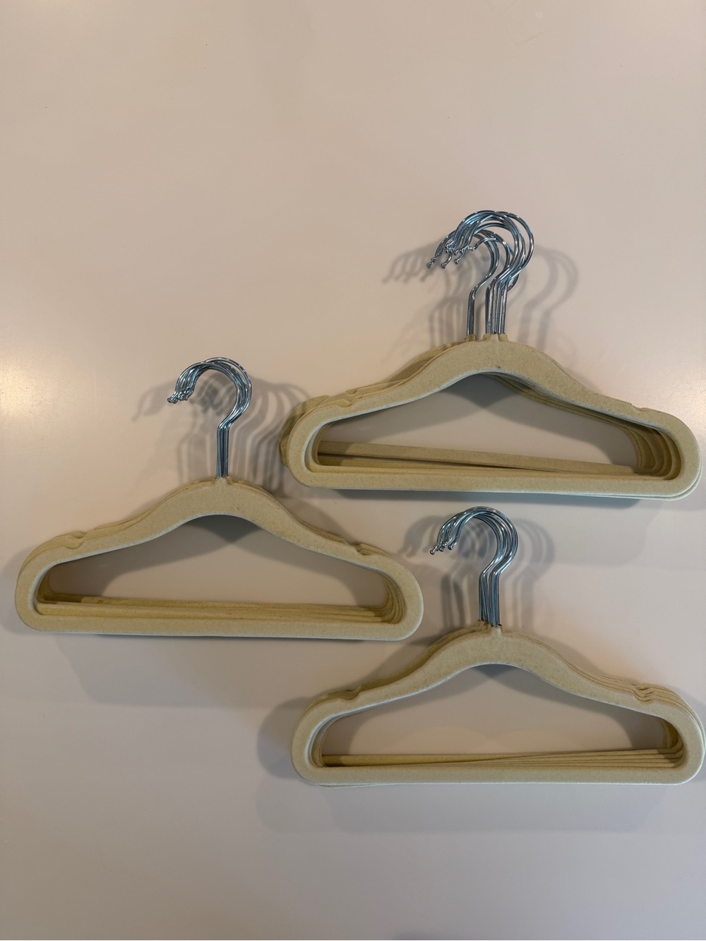 Set of 28 Velvet Non-Slip Coat Hangers in Light Beige